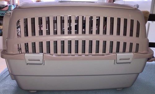 Transportbox IATA Flugbox Flugzeug Transport Auto Box Hunde Katzen Gr. S - Picture 7 of 8
