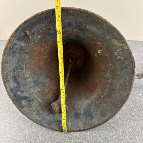 Large Cast Iron Bell 1776 Farm School Independence Vintage - Picture 12 of 12