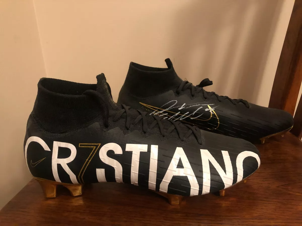 Autographed Cristiano Ronaldo Nike Superfly CR7 Cleats (Juventus) | eBay