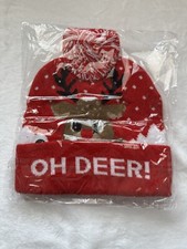 Deer Light Up Christmas Hat, LED Christmas Unisex Knitted Beanie.
