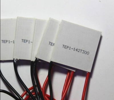 1PCS TEP1-142T300 40*40MM 300°C  temperature generator #E3