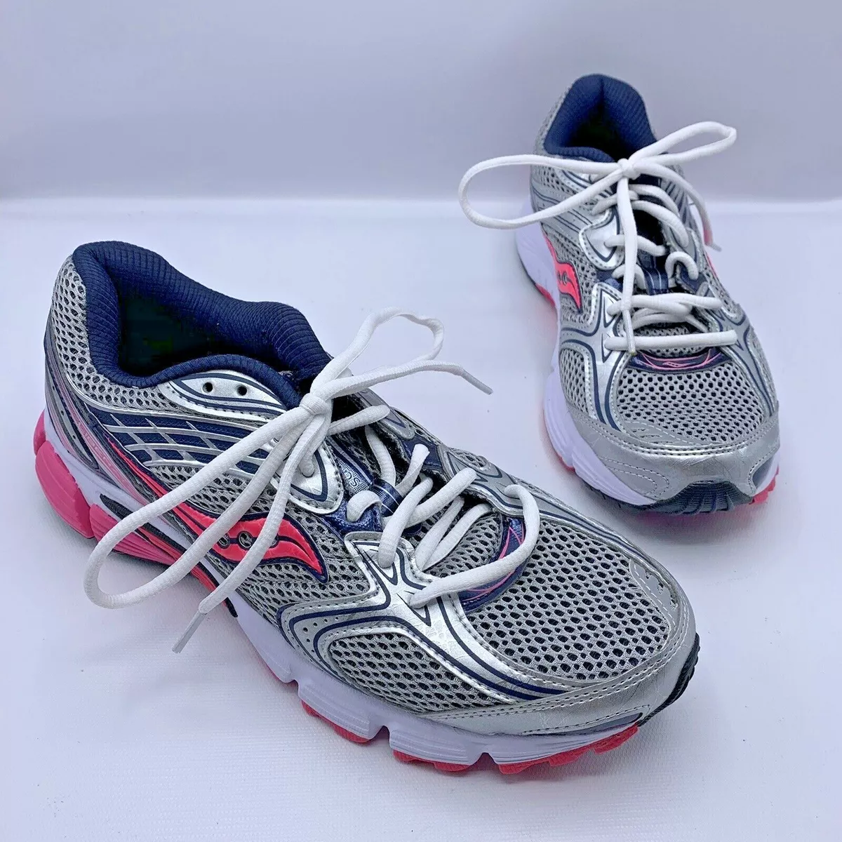 Saucony top women's liberate