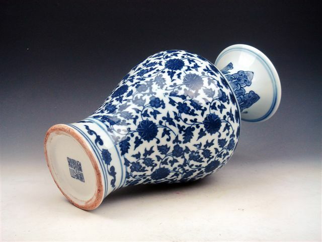 中国美術 白玉 刻猪 根付 置物 5.7cmx3.1cm(HA423) 11 Inches Blue&White Glazed Porcelain QingHua Flowers
