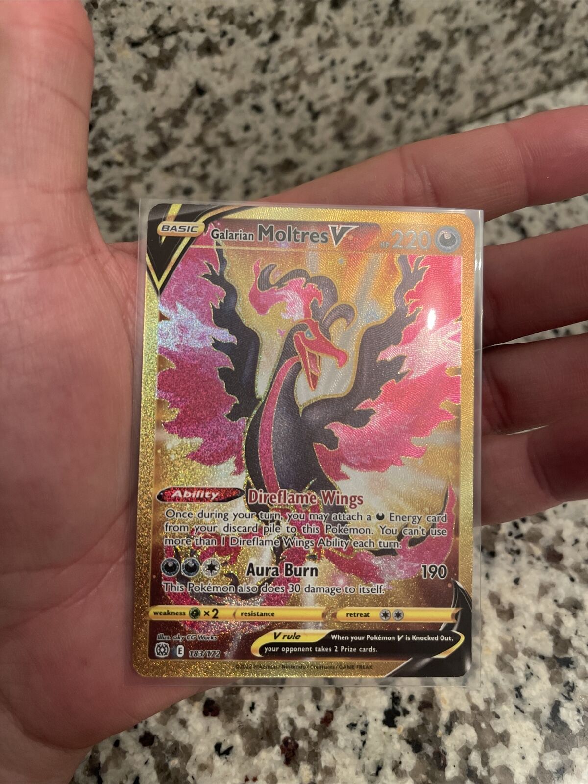 Galarian Moltres V 183/172 Gold Secret Rare Pokemon Brilliant Stars NM/M