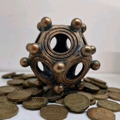 Römischer Dodekaeder inspiriert - 80 mm - 3D gedruckt - handgefertigt Bronzeoptik