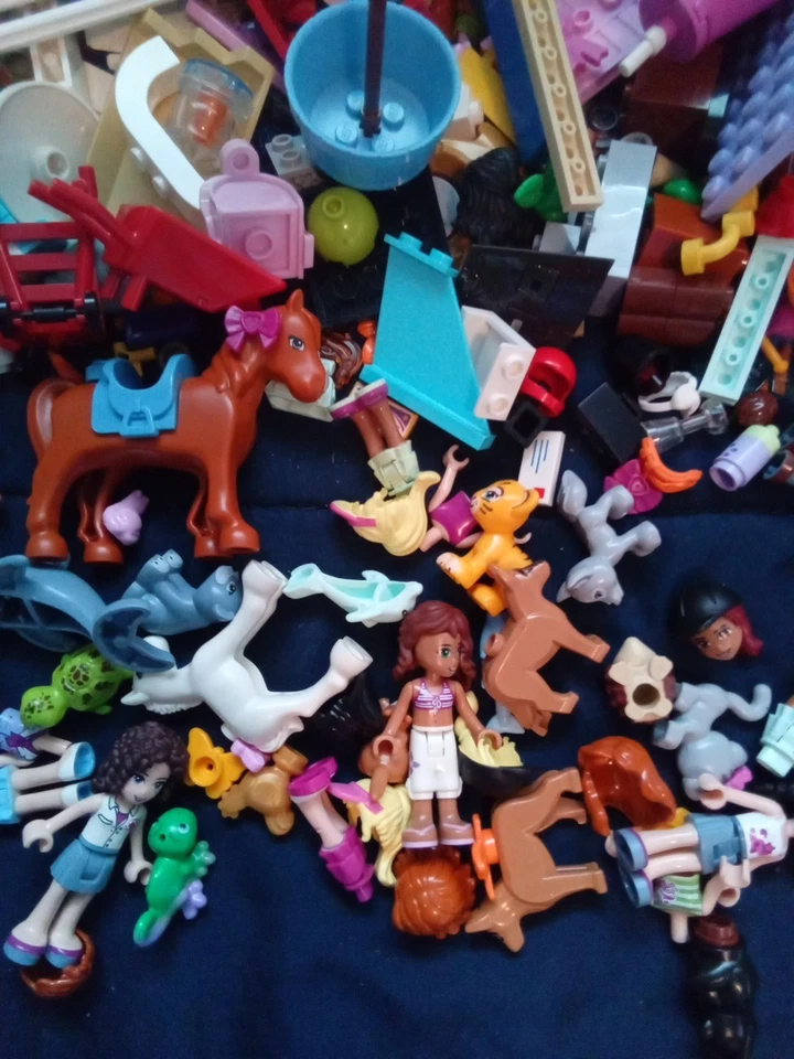 Lote autêntico de minifiguras LEGO de animais amigos - Imagem 4 de 4