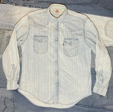 Vtg 90s Levi s Western Pearl Snap Shirt L Textured Denim Red Tab Light Wash