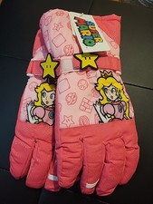 Super Mario Princess Peach Girls Gloves, Size L/XL