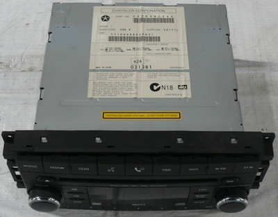 Radio 6-fach CD Wechsler MP3 WMA Chrysler Grand Voyager V 5 RT 2008-2012
