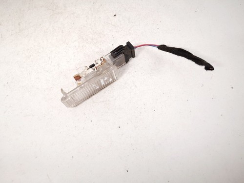 3b0947415 Innenraumleuchte Leseleuchte  Volkswagen Jetta DE1613204-82