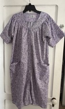Vintage Purple Housecoat With Floral Print. Medium