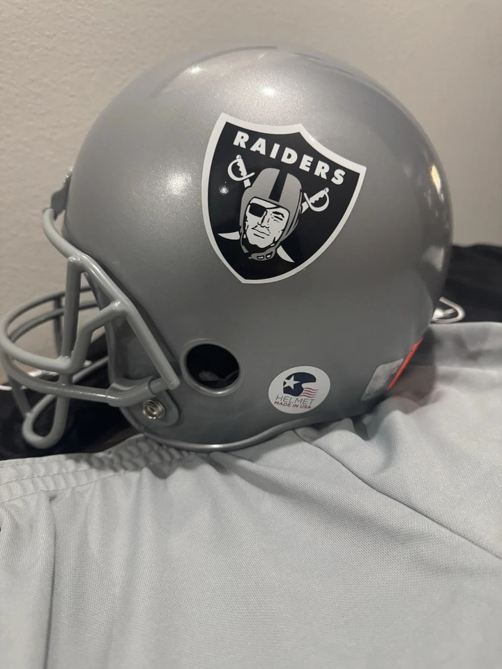 Conjunto de Uniforme Juvenil de los Raiders de Las Vegas Franklin Talla L NFL Jersey Casco Disfraz Foto 4 de 4