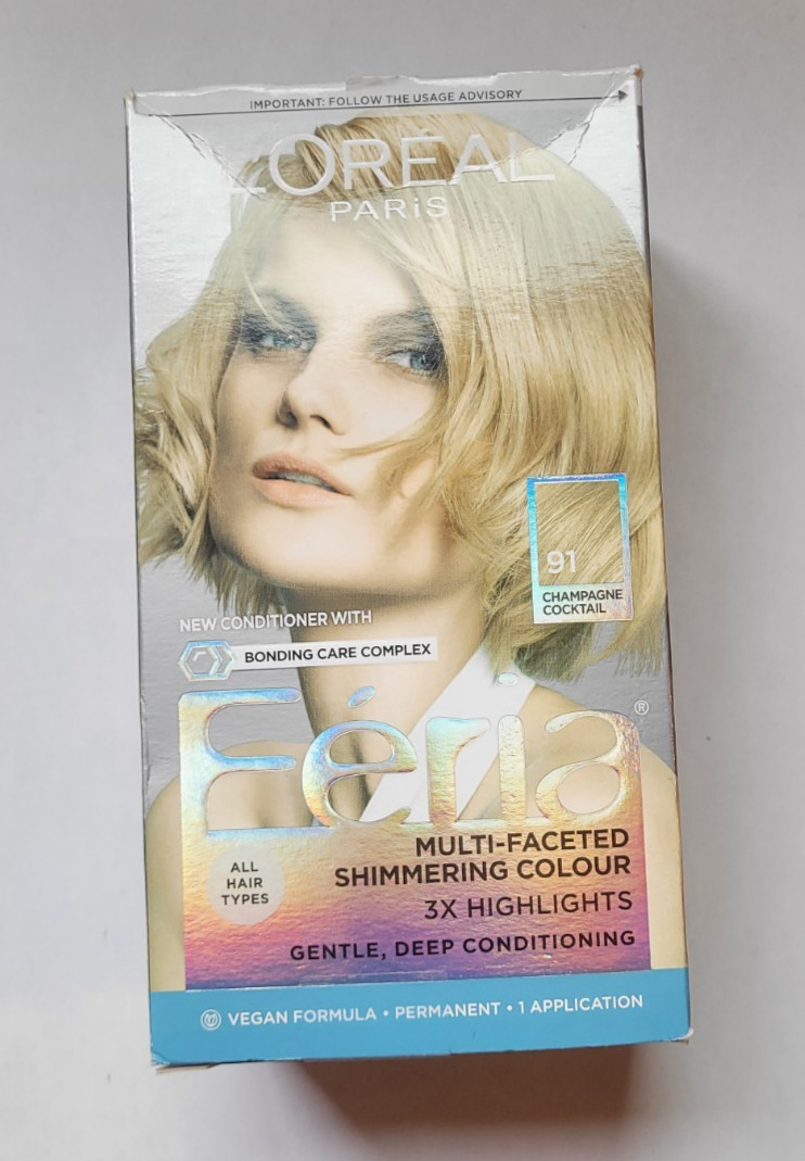 L'Oreal Paris Feria Multi-Faceted Shimmering Permanent Hair 