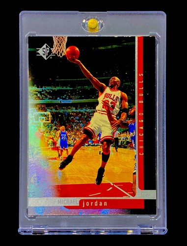 MICHAEL JORDAN HOLO RAINBOW FOIL SP 1997 Upper Deck Base Card - BULLS - Picture 4 of 8