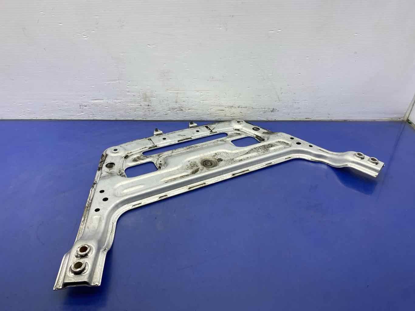 2018 MASERATI LEVANTE M161 FRONT ENGINE SKID PLATE REINFORCEMENT BRACE *SCRAPES*