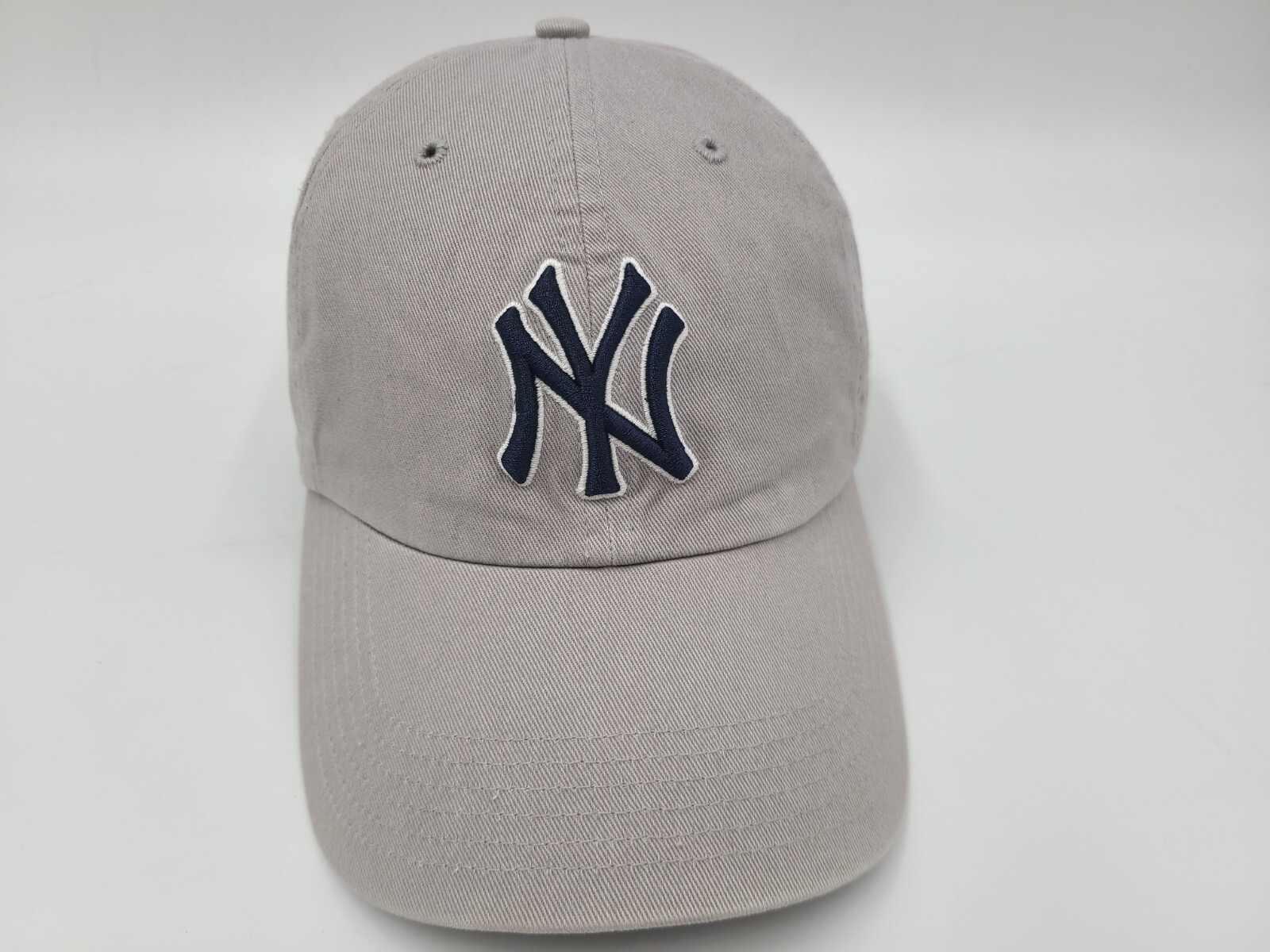 New York Yankees Twins Enterprise Franchise Fitted S Hat Cap Men MLB Gray Blue