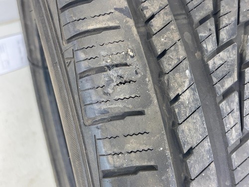 Falken Ziex ZE950 A/S Used Tire 235/50 R17 96W M+S 8/32 - Picture 8 of 12