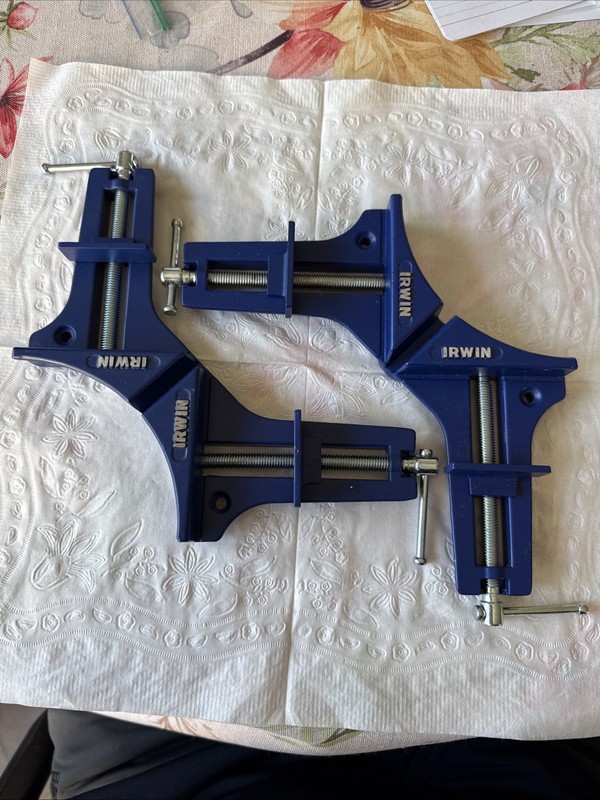 Set Of 2 IRWIN TOOL 3'' CORNER CLAMP 226200