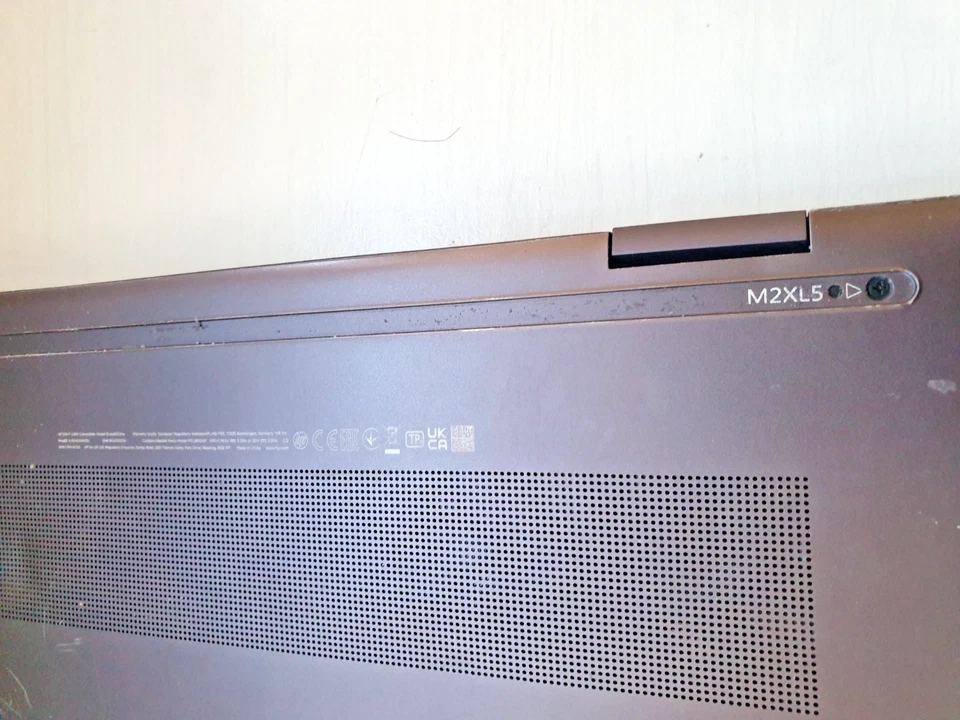 HP ENVY x360 15-eu0004na, AMD Ryzen 5-5500U, 8GB RAM,512GB NVMe - Image 2 of 4