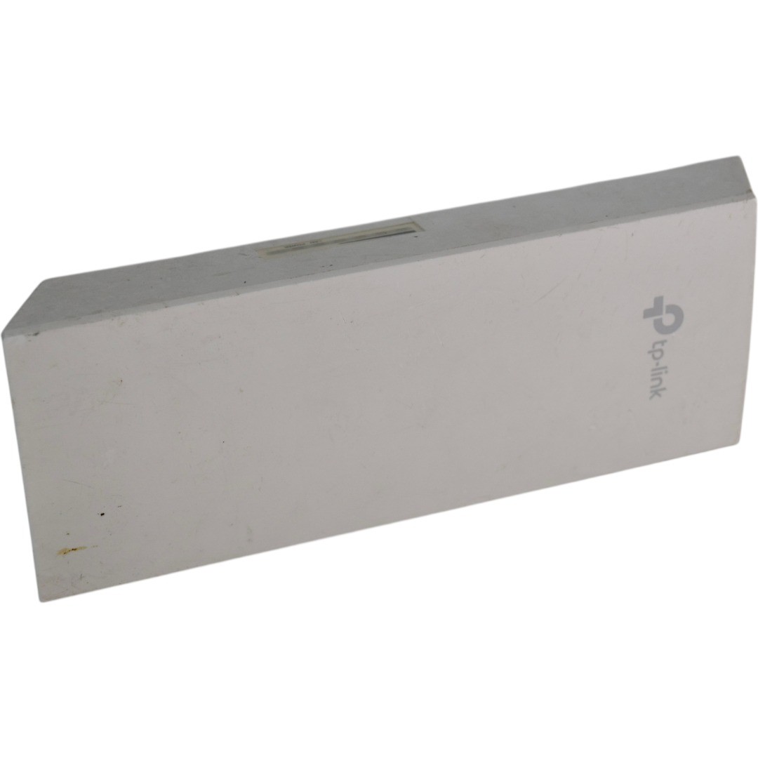 TP-Link CPE210 2.4GHz 300Mbps 9dBi Outdoor CPE Access Point Bridge Pharos