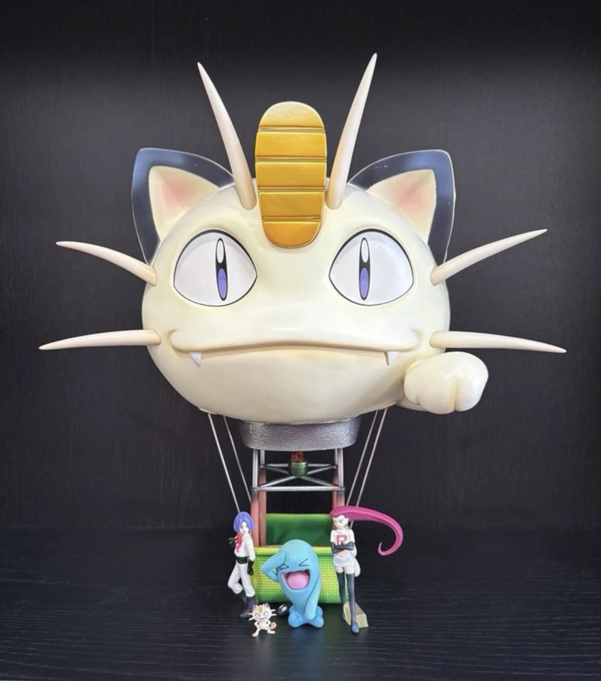 Pokemon Team Rocket Meowth Balloon Figure Statua da Collezione Tomy ...