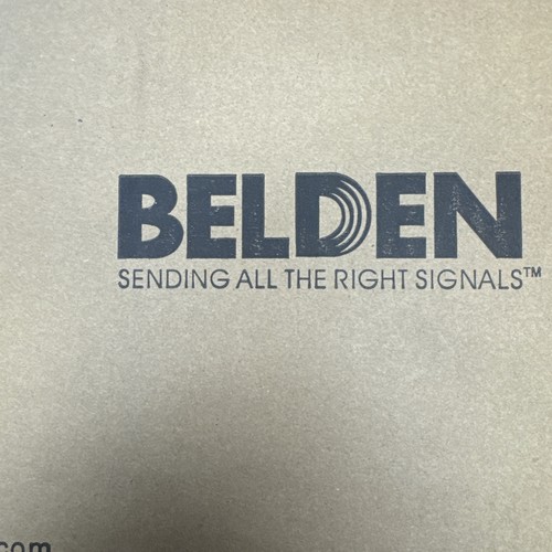 NEW Belden AX100495 FiberExpress Wall Mount Patch Panel - Small Wall Mount Black - Afbeelding 2 van 2