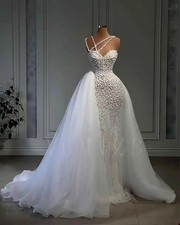 Luxury Pearls Bead Wedding Dress Spaghetti Straps Feather Detachable Bridal Gown
