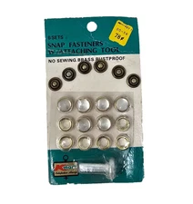 Vtg Kmart Snap Fasteners w/ Attaching Tool Brass Pearlized 6 set No Sewing