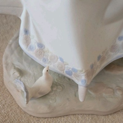 LLADROリアドロ『Feeding The Pigeons』01005428 LLADROリアドロ