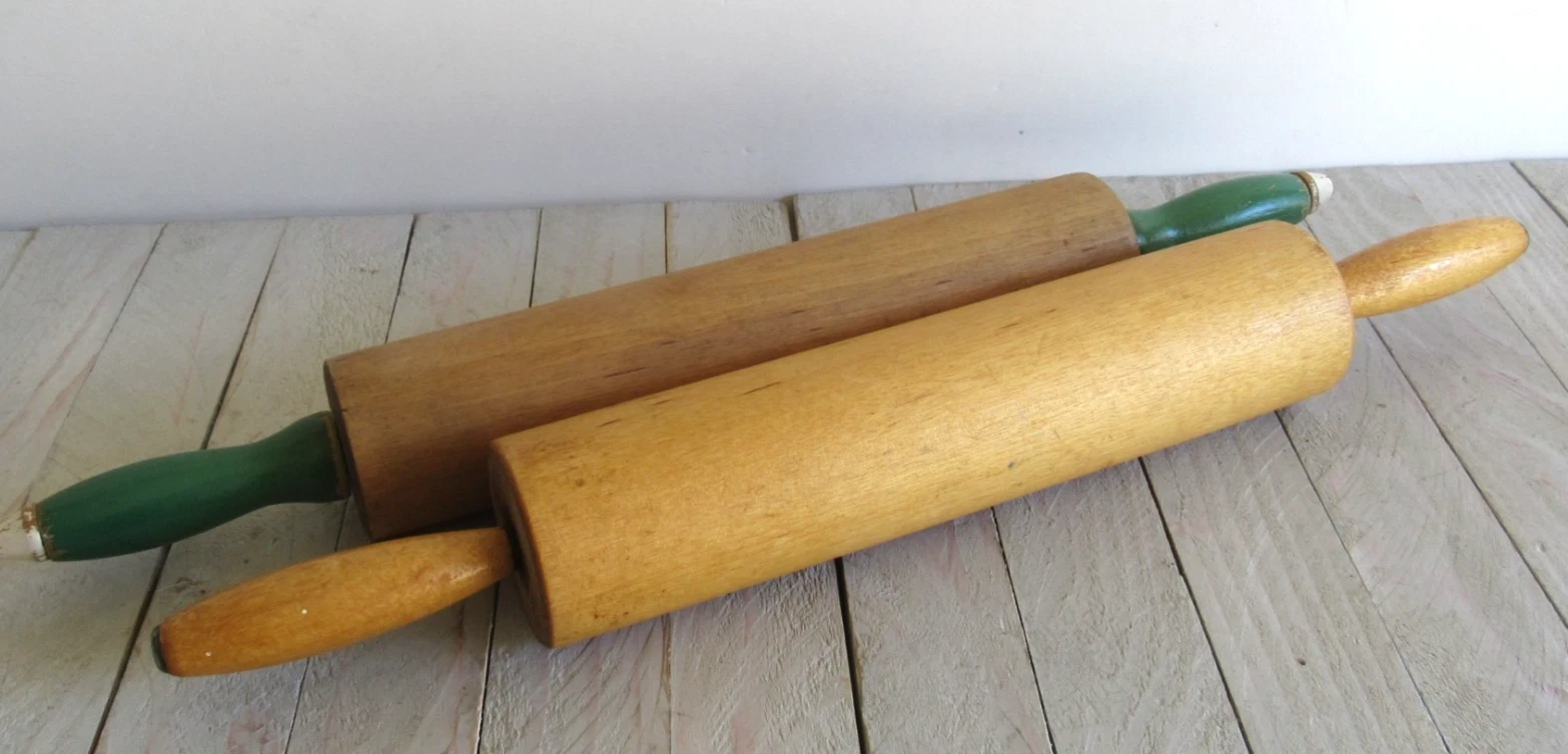 Vtg Lot 2 Maple & Green Handle Rolling Pins 1930's / 40's
Opens in a new window or tab