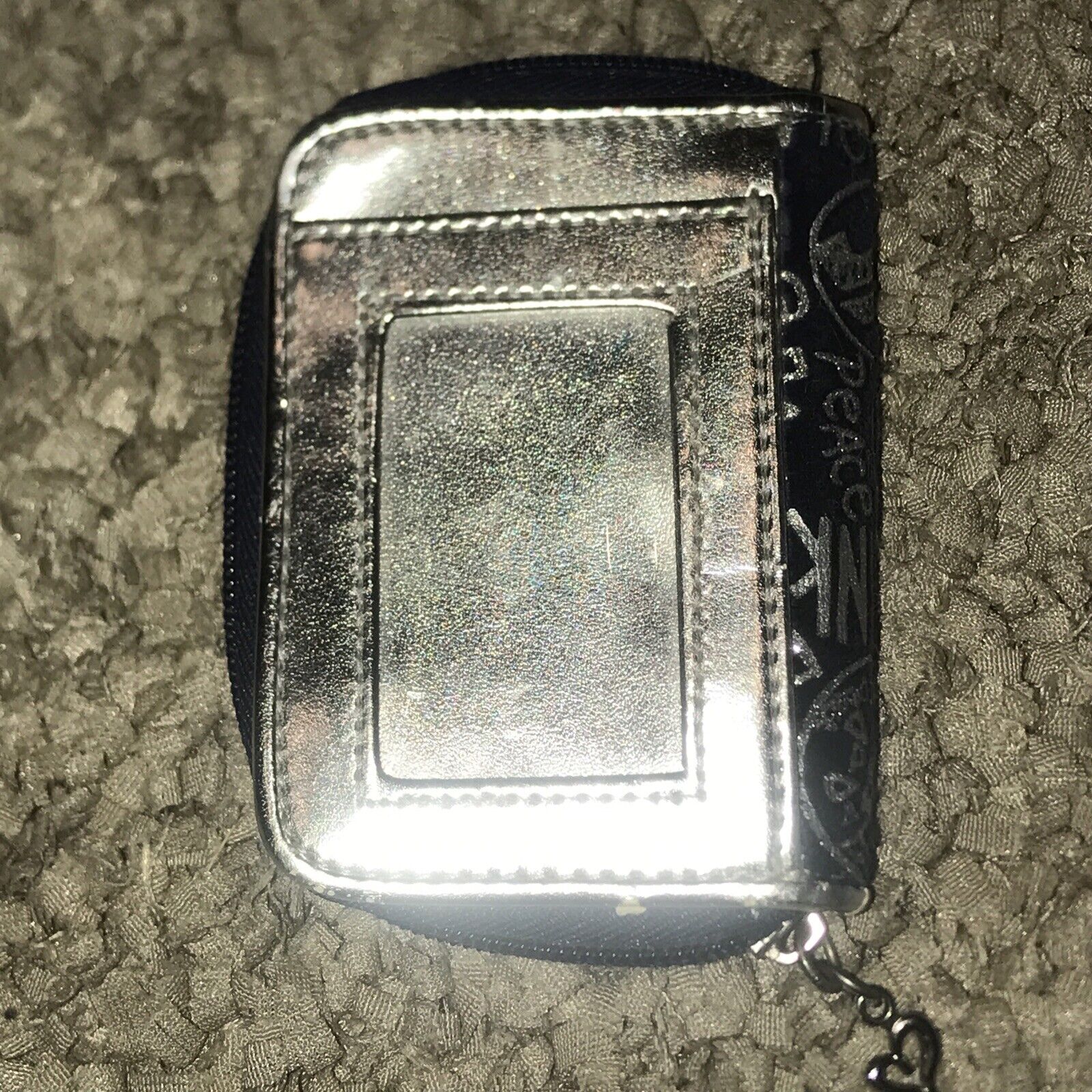 Picture 2 of 4