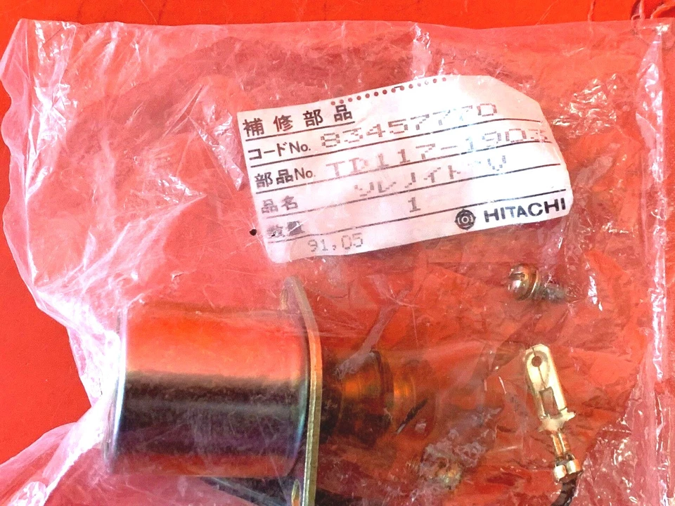 NUEVO OEM HITACHI ES137 Solenoide de cierre de combustible para motor Mazda GLC 1,5 L 1982-1985 Foto 4 de 4