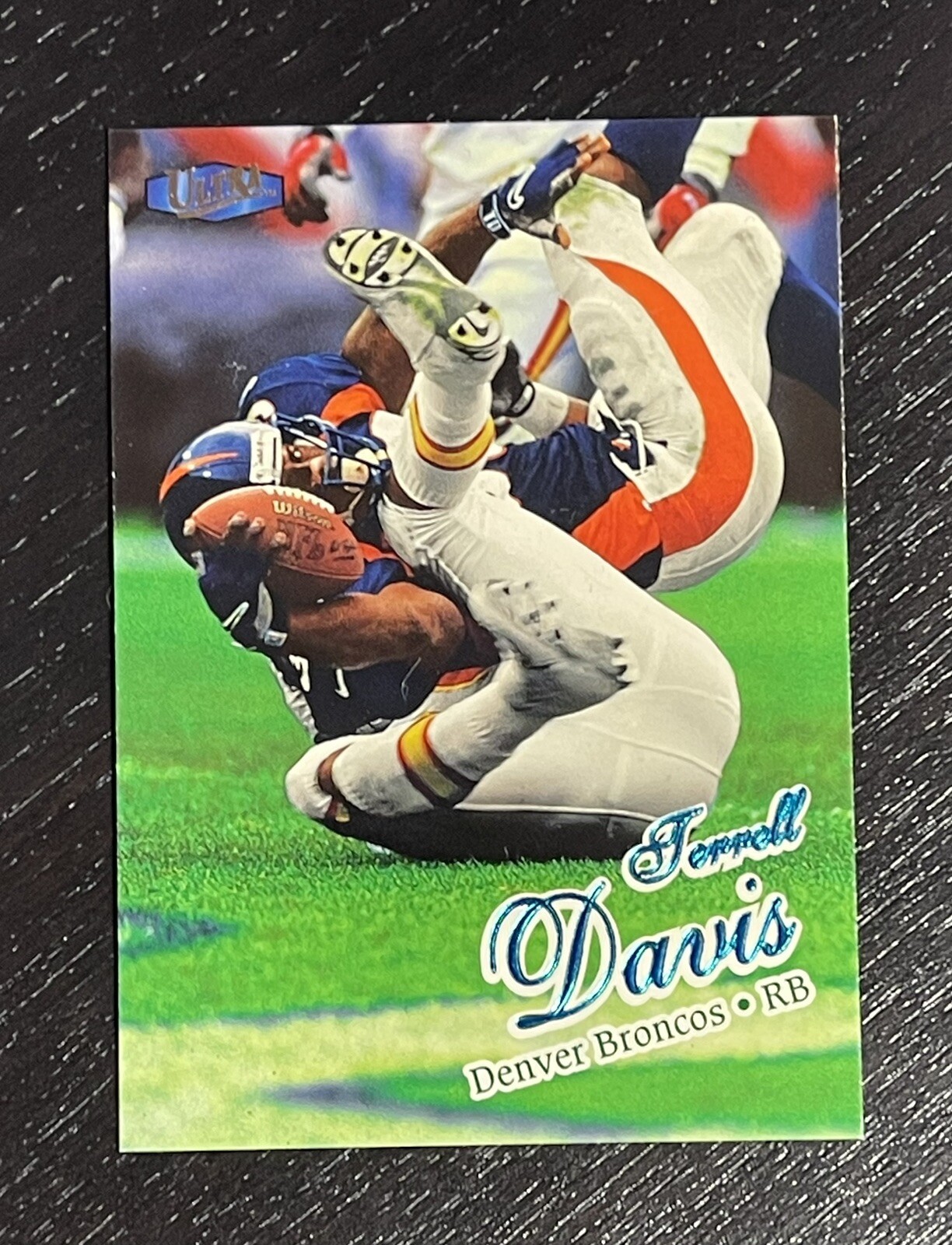 1998 Fleer Ultra #120 Terrell Davis - Denver Broncos HOF