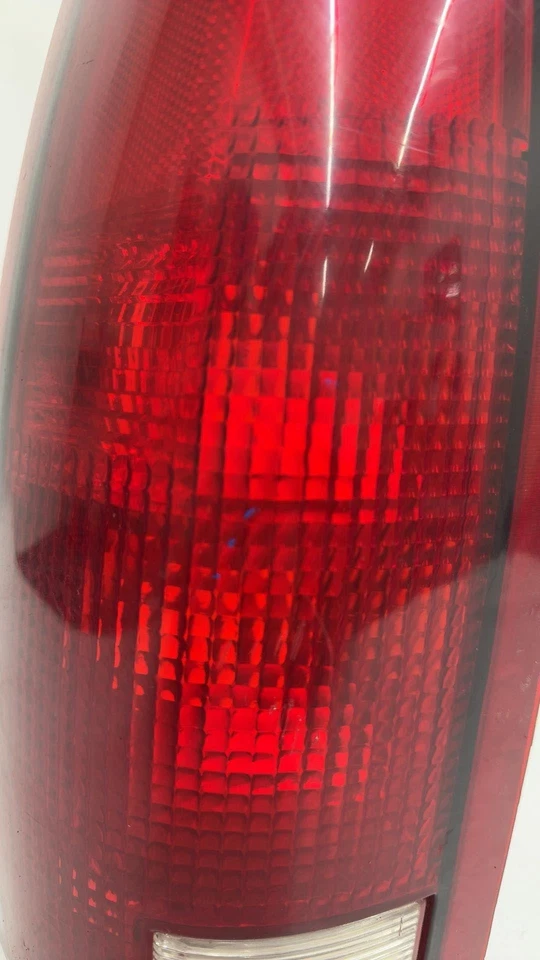 Chevrolet 1500 1988-99 camioneta LH conjunto de luces traseras Fleetside 16506349 Foto 3 de 4