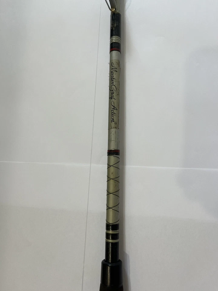 Master Graf Action Fishing Rod Heavy Model2152 6.5’ 20-80Lb. True Temper 923C - Image 4 of 4