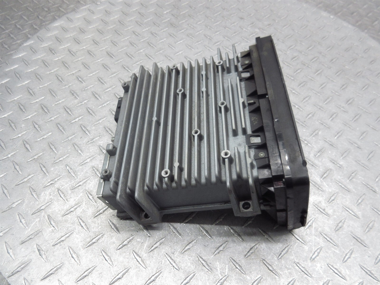 2015 Harley Ultra Classic Low FLHTCUL Radio Stereo Head Unit Control Display