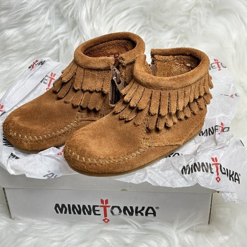 Minnetonka Kids Infant Moccasin Boots Shoes Brown Size5 - Picture 2 of 21