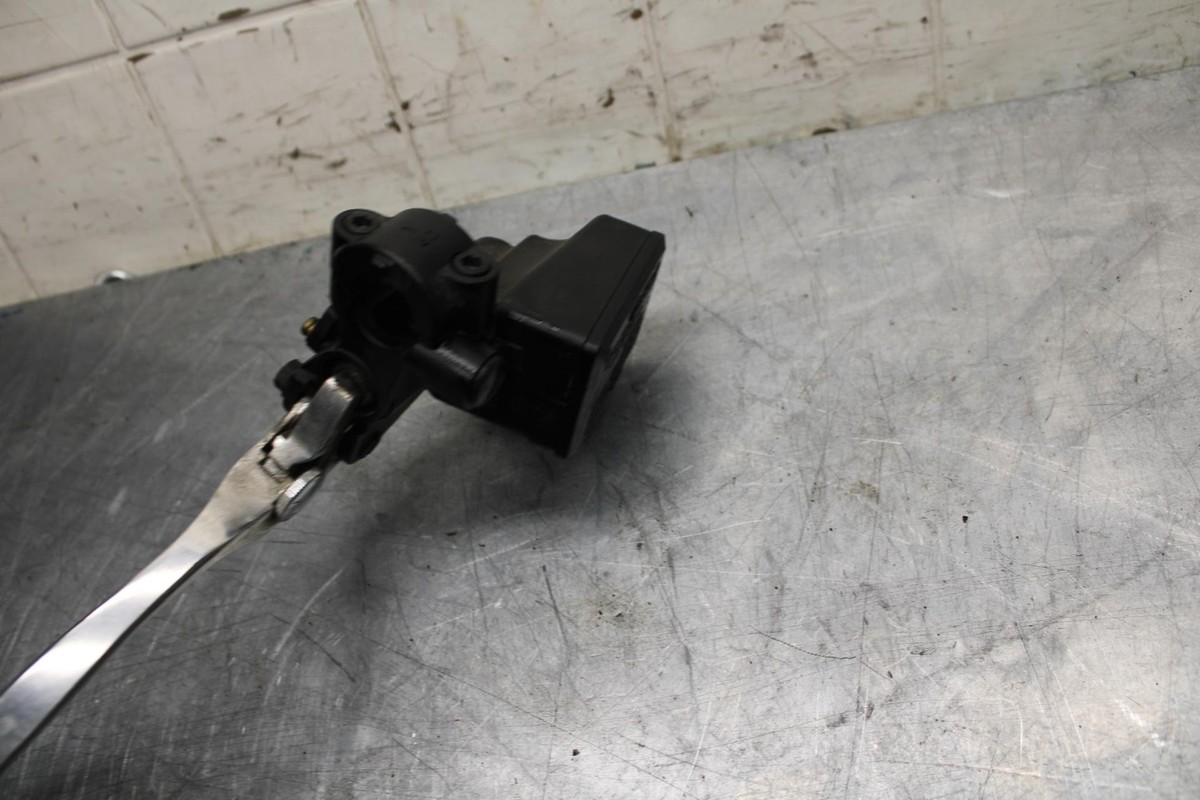 ccc様 03 KAWASAKI ZX12R FRONT BRAKE MASTER CYLINDER w/ LEVER BB472