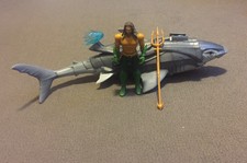 aquaman 15cm figure & warrior shark pack