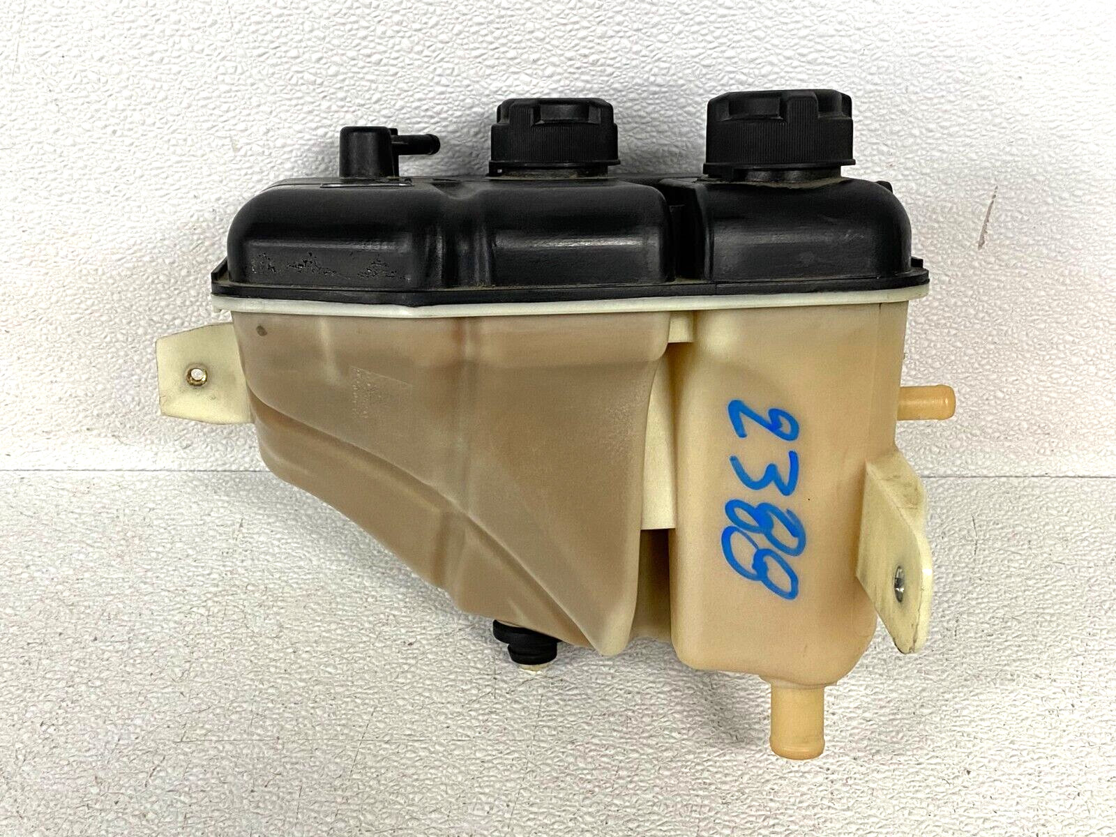 ⭐2014-2017 MASERATI GHIBLI COOLANT EXPANSION TANK RESERVOIR W/ CAPS OEM LOT2388