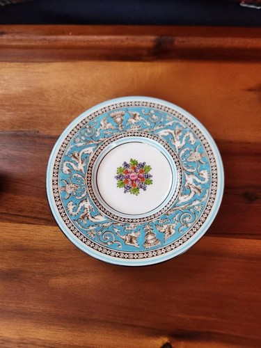 Wedgwood Florentine Espresso Cup and Saucer made in England - Picture 3 of 5