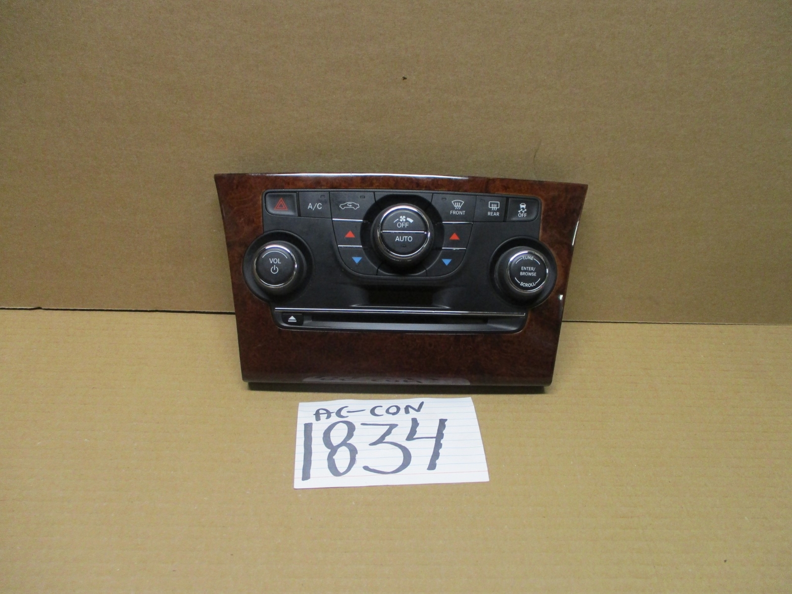 11 12 Chrysler 300 Used AC and Heater Control Stock #1834-AC