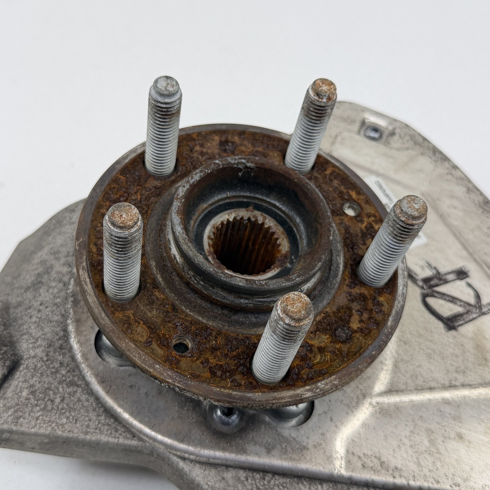Aston Martin V8 Vantage 2011-2017 Front Right Steering knuckle