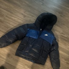Nike Therma-FIT Mens Hooded Insulated Full Zi...