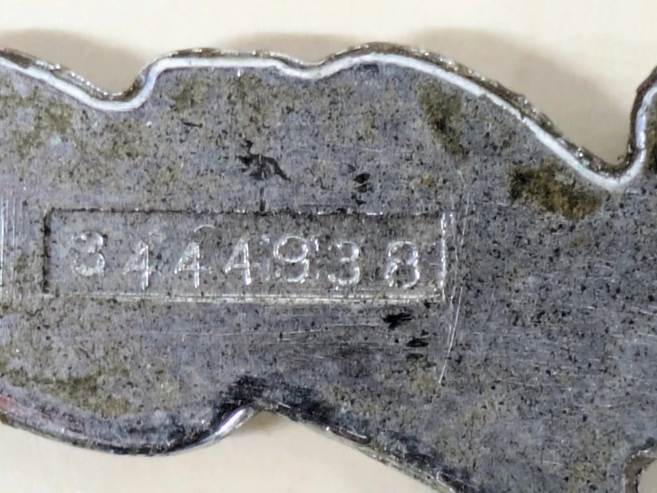 OEM Mopar 1970-74 Dodge "Challenger" Front Fender Emblem P/N #3444938 Original - Image 3 of 4