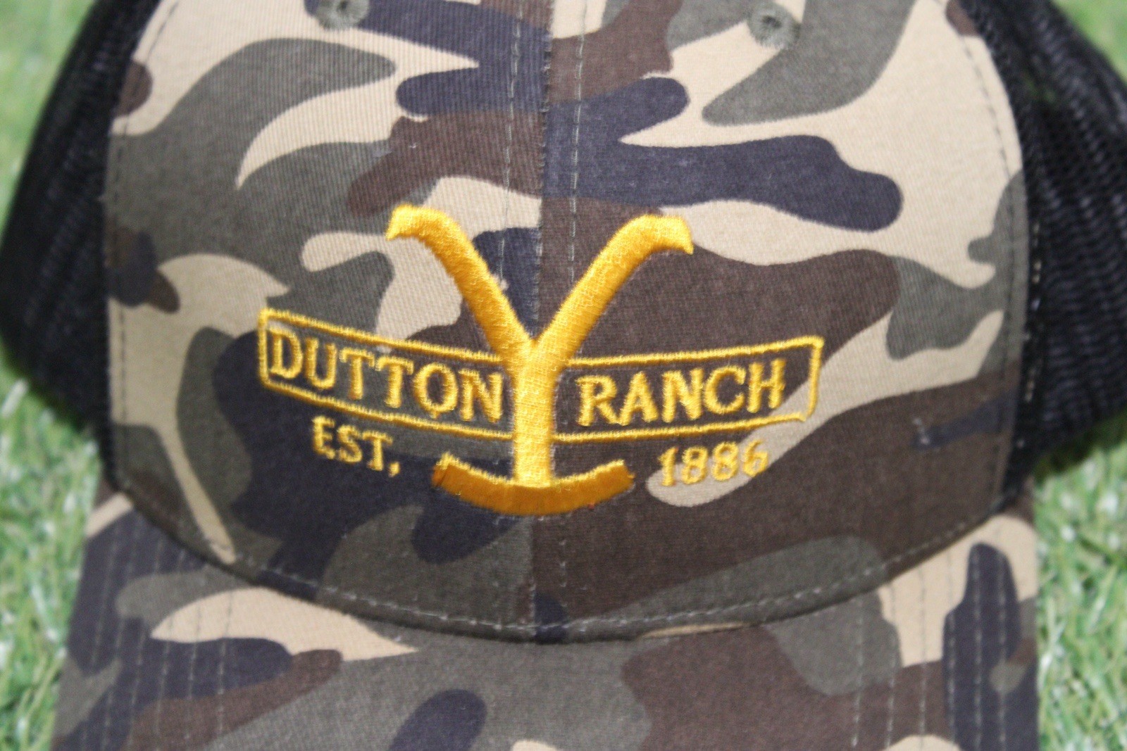 Authentic Yellowstone Dutton Ranch 1886 Camouflag… - image 2