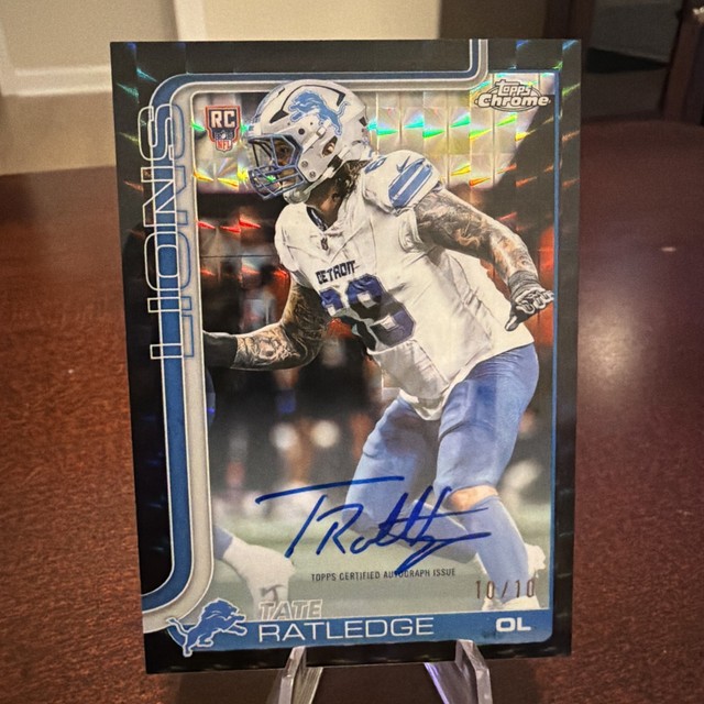 TATE RATLEDGE 2025 TOPPS CHROME BLACK GEOMETRIC ROOKIE AUTO /10 LIONS Q6560