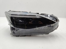 Toyota Yaris Cross 2020 Vorne rechts Scheinwerfer 0D312 UTI10972
