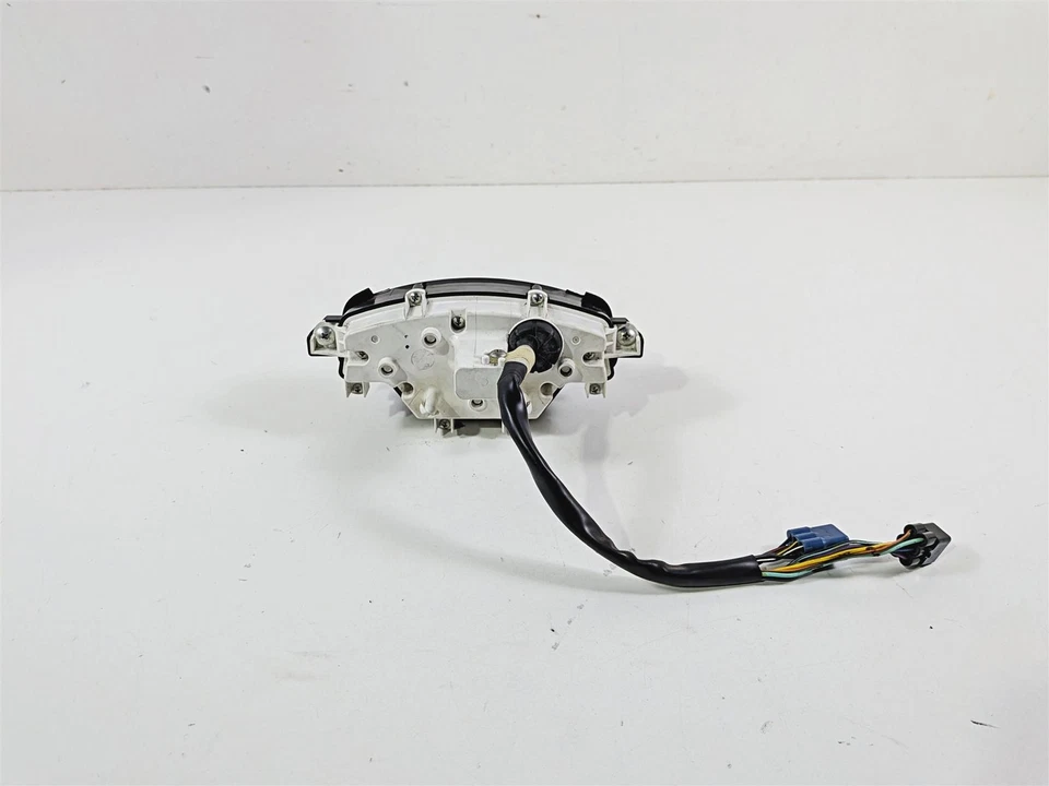2014 Suzuki M109R VZR1800 Boulevard Tachometer Gauge Instrument 34220-48G30 - Image 3 of 4