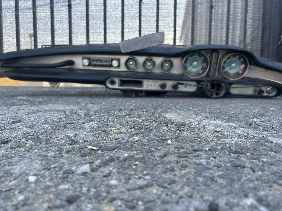 Volvo 1800
